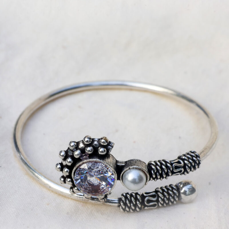 Crystal Stellar Thread